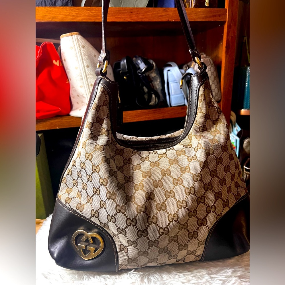 Gucci brown GG canvas lovely shoulder bag